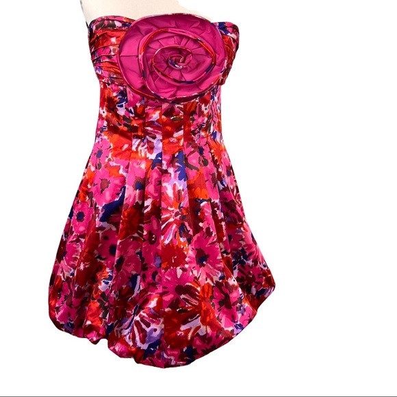 NWT BCBGMaxAzria Pink Floral Begonia Bubble Hem Cocktail Dress Strapless Size 0 - Picture 6 of 16